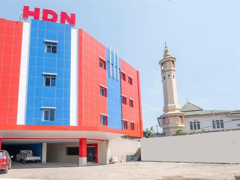 Oyo 1633 Hotel Darma Nusantara 3 Mandai Eksteriør billede