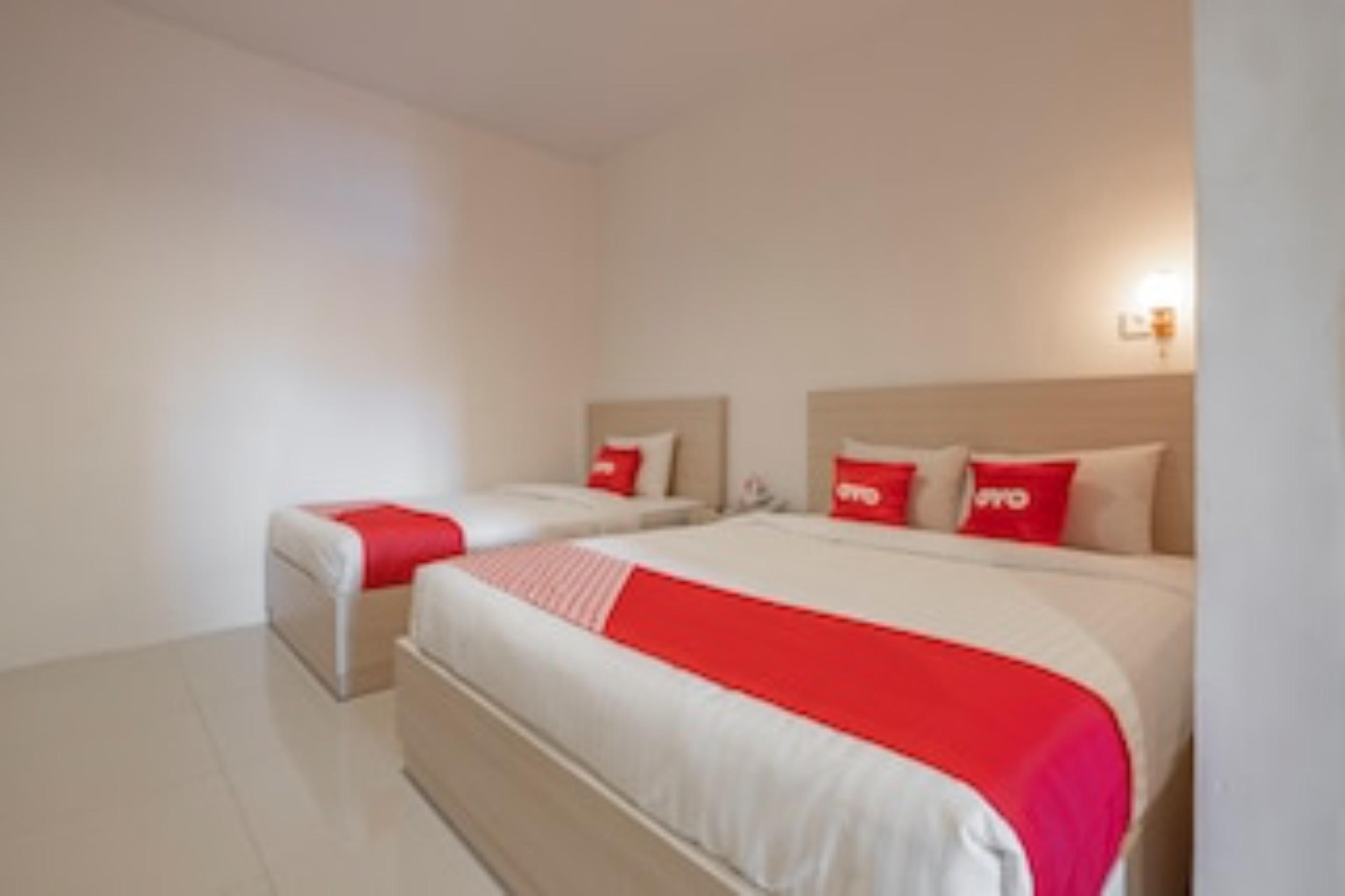 Oyo 1633 Hotel Darma Nusantara 3 Mandai Eksteriør billede