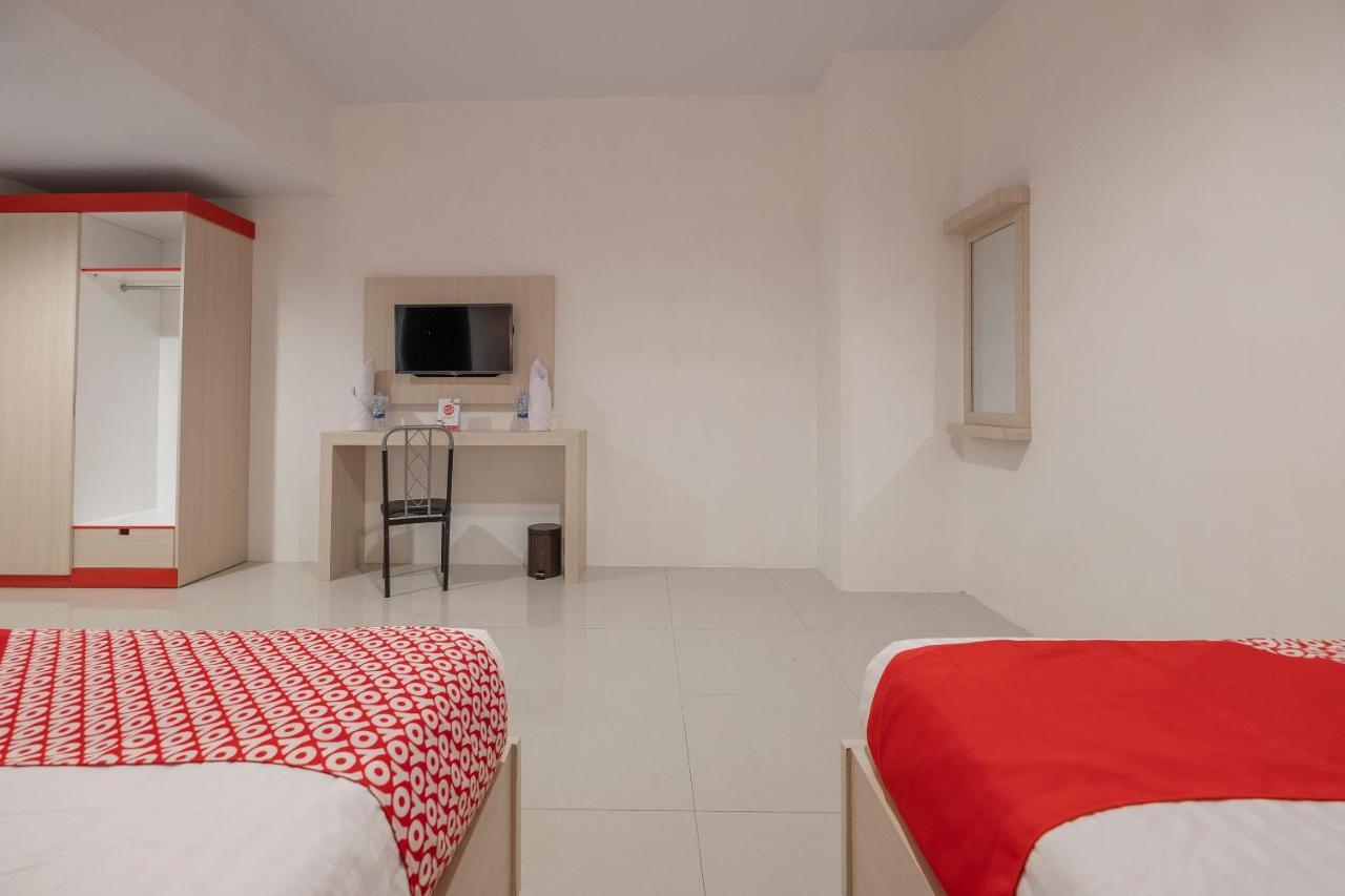 Oyo 1633 Hotel Darma Nusantara 3 Mandai Eksteriør billede